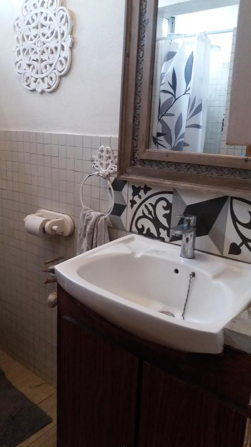 תמרין Comfy Home-Tropical Garden & 5 Min Walk To Beach מראה חיצוני תמונה